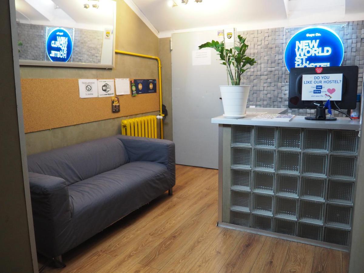 New World St Hostel And Private Room Warszawa Exteriör bild