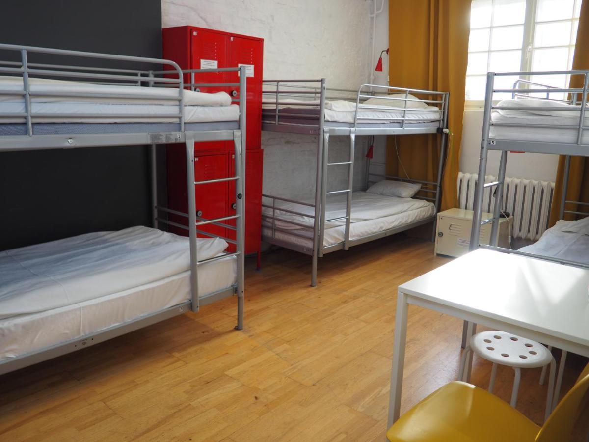 New World St Hostel And Private Room Warszawa Exteriör bild