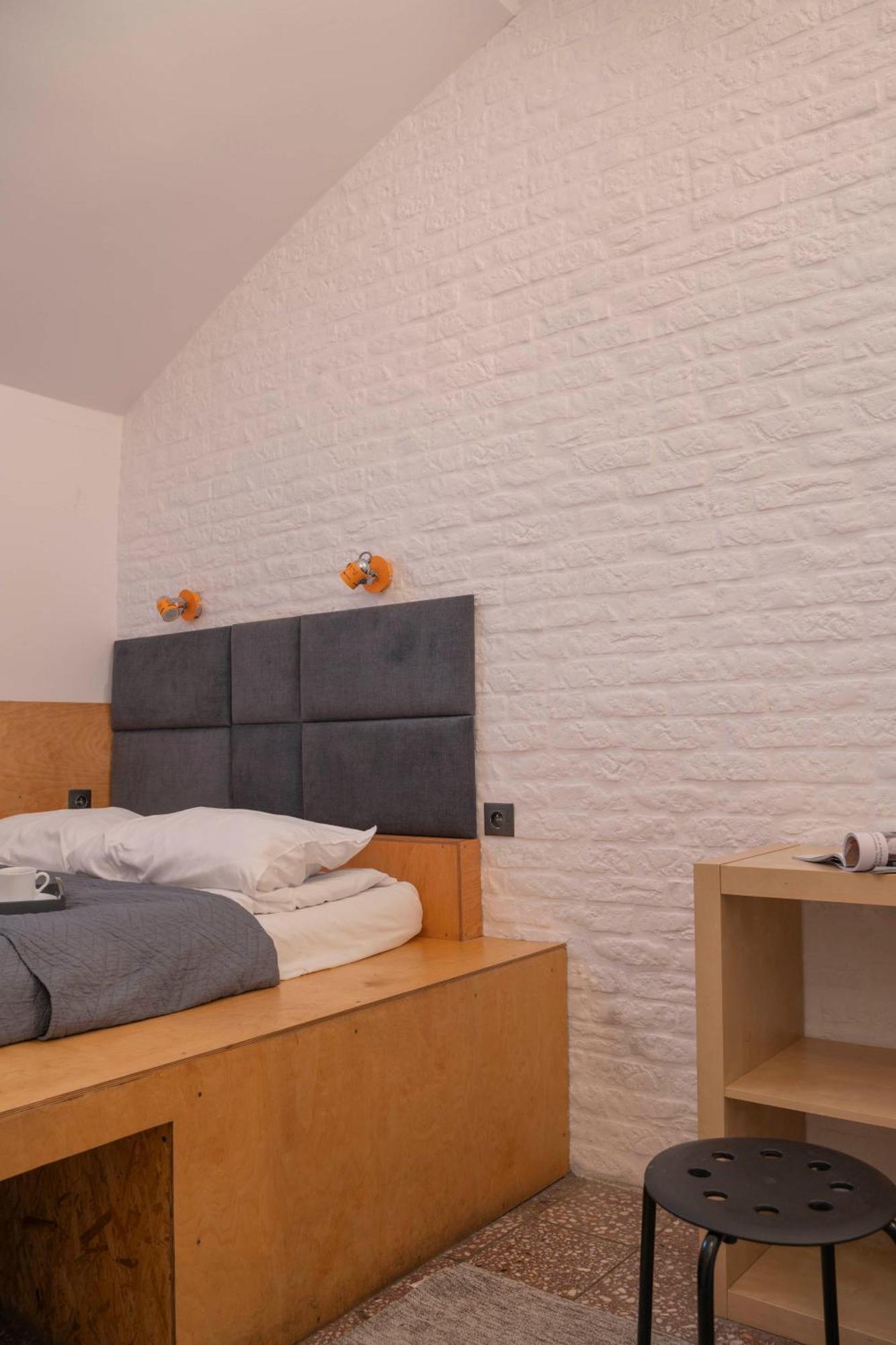 New World St Hostel And Private Room Warszawa Exteriör bild